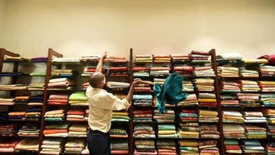 Monday’s data showed core wholesale inflation, which excludes volatile categories of food and energy, and is an indicator of how entrenched prices are, touched an all-time high of 11.9% in October (HT Photo) Monday’s data showed core wholesale inflation, which excludes volatile categories of food and energy, and is an indicator of how entrenched prices are, touched an all-time high of 11.9% in October (HT Photo)