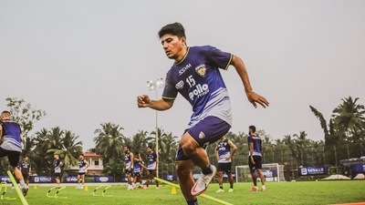 Indian mid-fielder Anirudh Thapa (Chennaiyin FC ) Indian mid-fielder Anirudh Thapa (Chennaiyin FC )
