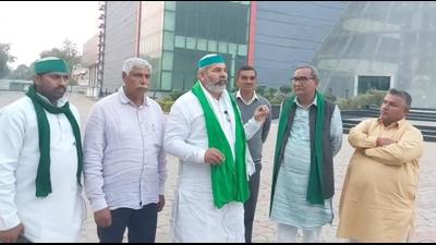 Farmer leader Rakesh Tikait in Karnal of Haryana on Monday. Tikait rubbished reports of rifts between leaders of the Samyukta Kisan Morcha and said that all leaders are united, (HT Photo)