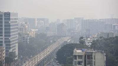 Jogeshwari covered with a thick blanket of smog. The city’s air quality index (AQI) touched a season high of 245 on Monday, settling in the ‘poor’ quality of the AQI, season’s worst. According to the Central Pollution Control Board’s classification, ‘poor’ air quality can cause “breathing discomfort to most people on prolonged exposure. (HT PHOTO) Jogeshwari covered with a thick blanket of smog. The city’s air quality index (AQI) touched a season high of 245 on Monday, settling in the ‘poor’ quality of the AQI, season’s worst. According to the Central Pollution Control Board’s classification, ‘poor’ air quality can cause “breathing discomfort to most people on prolonged exposure. (HT PHOTO)