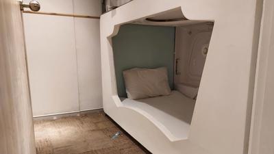 Railways’ first pod hotel at Mumbai Central has a number of small bed-sized capsules and provide affordable overnight accommodation. Railways’ first pod hotel at Mumbai Central has a number of small bed-sized capsules and provide affordable overnight accommodation.