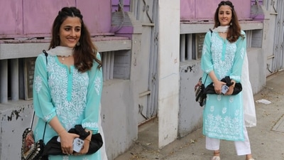 Nupur Sanon, sister of actor Kriti Sanon, was spotted outside a dance class in Khar on Monday. She starred opposite Akshay Kumar in the music video, Filhal. (Varinder Chawla) 
