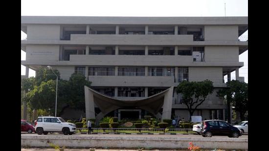 Panjab University (PU), Chandigarh, will hold semester exams, which is scheduled to start in December, in offline mode. (HT File Photo/ Representational image)