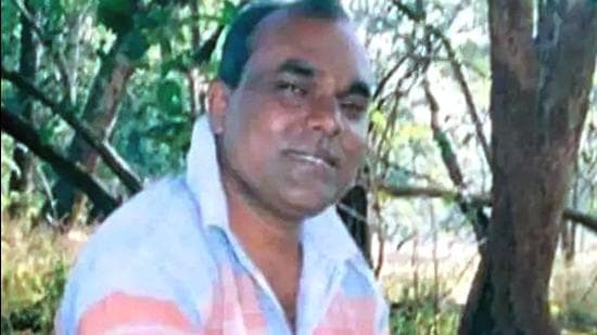If the top Maoist commander was instrumental for the growth of the Maoist movement in Gadchiroli, Rajnandgaon and Gondia, Teltumbde was also among the key members of the CPI (Maoist) group coordinating expansion of activities of the banned outfit, according to senior police officials involved in various anti-Naxal operations. (HT PHOTO)