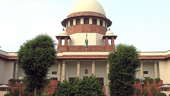 CBSE, CISCE term 1 exam: SC hearing on plea for hybrid exams adjourned to Nov 18 (HT file photo/Sunil Saxena) CBSE, CISCE term 1 exam: SC hearing on plea for hybrid exams adjourned to Nov 18 (HT file photo/Sunil Saxena)