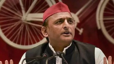Samajwadi Party chief Akhilesh Yadav. (File photo) Samajwadi Party chief Akhilesh Yadav. (File photo)