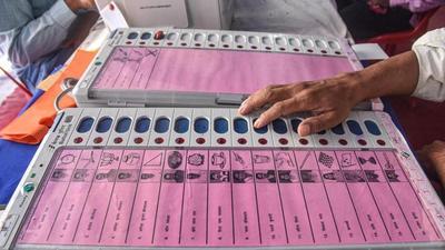 The polls for the Rajya Vokkaligara Sangha, founded in 1906, will be held on December 12 and has seen several leaders make reservations as its main poll-plank to secure power in one of the more influential caste-based organizations in the state. (File/Representative use) The polls for the Rajya Vokkaligara Sangha, founded in 1906, will be held on December 12 and has seen several leaders make reservations as its main poll-plank to secure power in one of the more influential caste-based organizations in the state. (File/Representative use)
