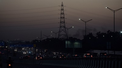 A combination of lower farm fires and higher wind speed is responsible for a marginal improvement in the air quality (HT file photo/Sanjeev Verma) A combination of lower farm fires and higher wind speed is responsible for a marginal improvement in the air quality (HT file photo/Sanjeev Verma)