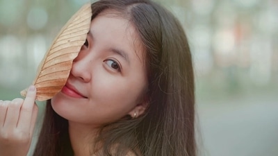 There are some mistakes that all of us might make during winter like using indoor heating a lot or exfoliating too much. (Pexels) There are some mistakes that all of us might make during winter like using indoor heating a lot or exfoliating too much. (Pexels)