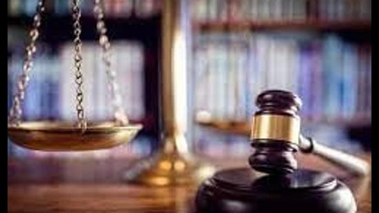 The Punjab and Haryana high court has sought response from the Punjab government and the Central Bureau of Investigation (CBI) on the plea from wife of Dera Sacha Sauda follower Mohinder Pal Singh Bittu, who was murdered in the Nabha jail. The Punjab and Haryana high court has sought response from the Punjab government and the Central Bureau of Investigation (CBI) on the plea from wife of Dera Sacha Sauda follower Mohinder Pal Singh Bittu, who was murdered in the Nabha jail.