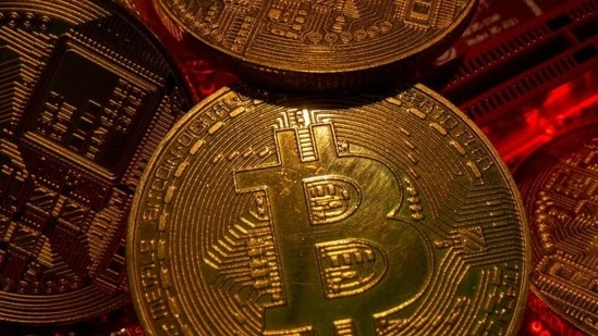 Representations of the virtual currency Bitcoin&nbsp;(File Photo / REUTERS)