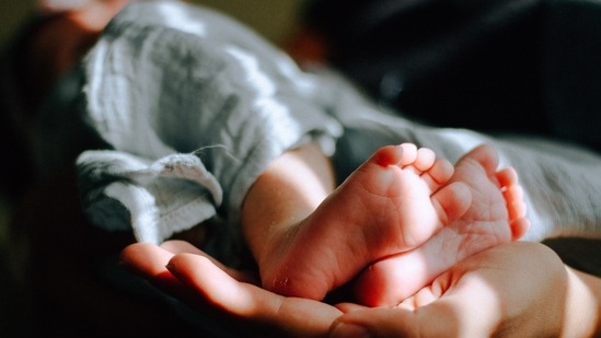 Jyoti Gavli worked till the last day of her pregnancy and then left for delivery (Unsplash)