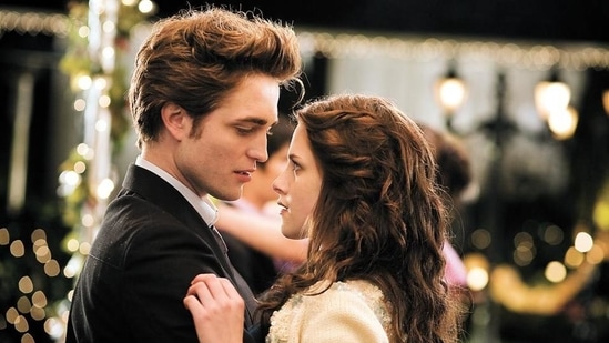 Robert Pattinson and Kristen Stewart in a still from Twilight.&nbsp;