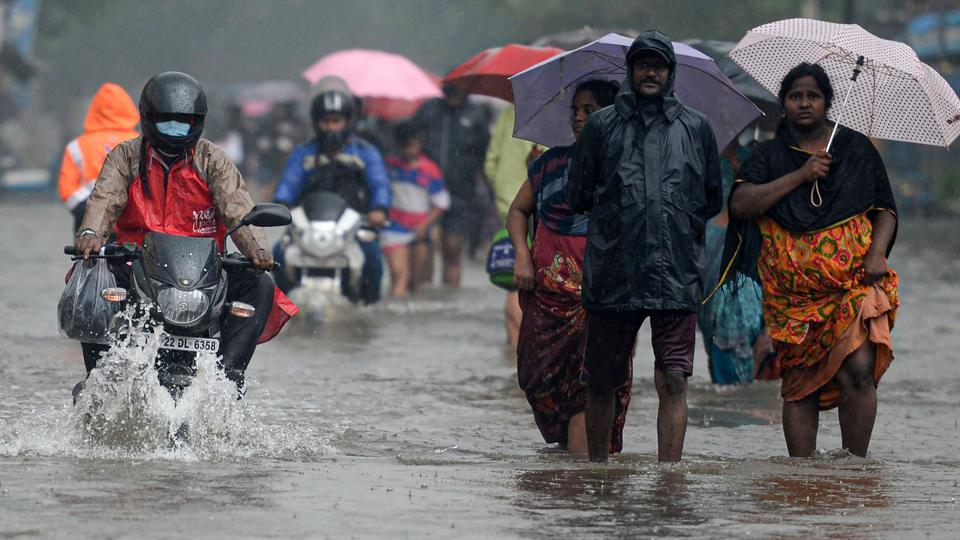 Several areas of Tamil Nadu’s capital Chennai were inundated due to the recent spell of heavy rainfall. (AFP Photo) Several areas of Tamil Nadu’s capital Chennai were inundated due to the recent spell of heavy rainfall. (AFP Photo)