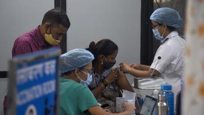 More than 14,000 housing societies in Mumbai are now fully vaccinated. (HT PHOTO) More than 14,000 housing societies in Mumbai are now fully vaccinated. (HT PHOTO)