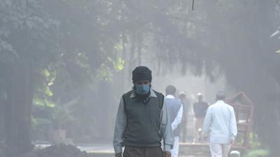 Punjab BJP general secretary Subhash Sharma has said that the Delhi government was busy blaming Punjab and Haryana for air pollution in Delhi, even as his own strategies were not working. (Raj K Raj/HT)