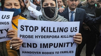 PDP president Mehbooba Mufti along with party workers stage a protest demanding a probe in the Hyderpora encounter on Wednesday. (PTI) PDP president Mehbooba Mufti along with party workers stage a protest demanding a probe in the Hyderpora encounter on Wednesday. (PTI)