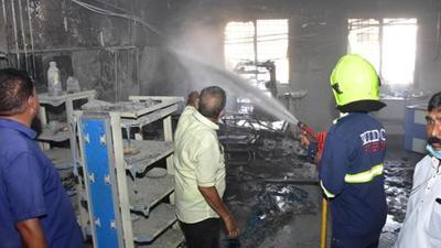 The state government has revoked the suspension order of a 27-year-old medical officer, who was arrested along with three nurses of the Ahmednagar civil hospital, in connection with the fire at the hospital’s ICU on November 6, acting civil surgeon Dr BK Ramteke said. (HT FILE )