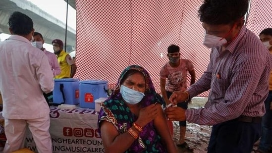 The country's cumulative vaccination coverage has exceeded 1.13 billion.(Reuters file photo)