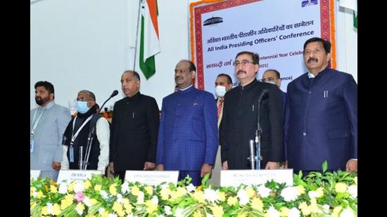 Lok Sabha Speaker Om Birla (centre) flanked by Himachal Pradesh chief minister Jai Ram Thakur and Speaker Vipin Parmar along with leader of opposition Mukesh Agnihotri at the inaugural session of the conference in Shimla on Wednesday. (Deepak Sansta/HT)