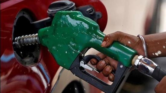 Congress has demanded that the Maharashtra Vikas Aghadi (MVA) government should reduce the value-added tax (VAT) on petrol and diesel. (REUTERS)
