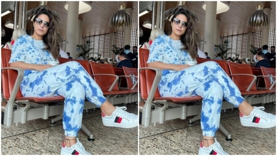 Hina sat in the airport lounge as she posed for the cameras.(Instagram/@realhinakhan)