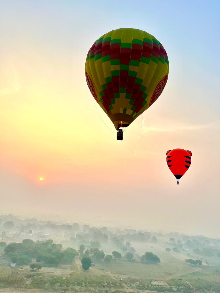 Hot air balloon festival in Varanasi. (HT Photo)