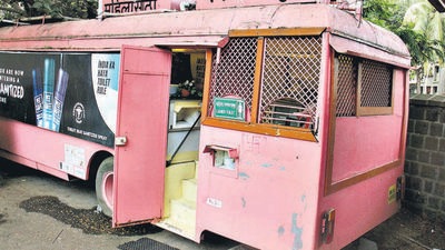 The PMC has decided to allow private players to maintain these Ti toilets by selling tea, coffee, cold drinks, mineral water and snacks outside the mobile toilets. (Ravindra Joshi/HT PHOTO) The PMC has decided to allow private players to maintain these Ti toilets by selling tea, coffee, cold drinks, mineral water and snacks outside the mobile toilets. (Ravindra Joshi/HT PHOTO)