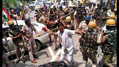 The commission of inquiry is probing into the circumstances leading up to the violence and the action by the police at Karnal on August 28 and the use of force against the demonstrators.