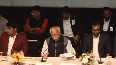 Haryana CM ML Khattar announced the formation of this committee after the issue of rising pollution in the National Capital Region (NCR) came up for discussion during a grievance redressal meeting in Gurugram on Wednesday. (Vipin Kumar/HT PHOTO) Haryana CM ML Khattar announced the formation of this committee after the issue of rising pollution in the National Capital Region (NCR) came up for discussion during a grievance redressal meeting in Gurugram on Wednesday. (Vipin Kumar/HT PHOTO)