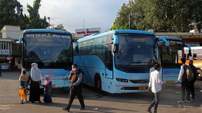 Many Shivneri buses plied from Swargate ST stand in Pune, on Thursday. The Maharashtra State Road Transport Corporation (MSRTC) Pune division has faced a loss of around Rs18 crore in the last 12 days since the state transport staff went on strike. (RAVINDRA JOSHI/HT) Many Shivneri buses plied from Swargate ST stand in Pune, on Thursday. The Maharashtra State Road Transport Corporation (MSRTC) Pune division has faced a loss of around Rs18 crore in the last 12 days since the state transport staff went on strike. (RAVINDRA JOSHI/HT)