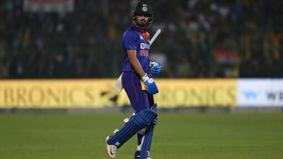Shreyas Iyer leaves the field after being dismissed during the first T20 cricket match between India and New Zealand, in Jaipur, India, Wednesday, Nov. 17, 2021. (AP) Shreyas Iyer leaves the field after being dismissed during the first T20 cricket match between India and New Zealand, in Jaipur, India, Wednesday, Nov. 17, 2021. (AP)