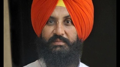The court of judicial magistrate had earlier issued bailable warrants against MLA Simarjit Bains, but the police in their reply stated that they went to serve the notice to the accused, but he was not present at home (HT Photo) The court of judicial magistrate had earlier issued bailable warrants against MLA Simarjit Bains, but the police in their reply stated that they went to serve the notice to the accused, but he was not present at home (HT Photo)