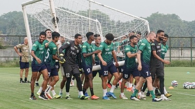 ATK Mohun Bagan footballers. (Twitter/ATK Mohun Bagan) ATK Mohun Bagan footballers. (Twitter/ATK Mohun Bagan)