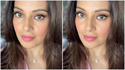 “Pink,” she wrote and added a heart emoticon to her post. (Instagram/@bipashabasu)