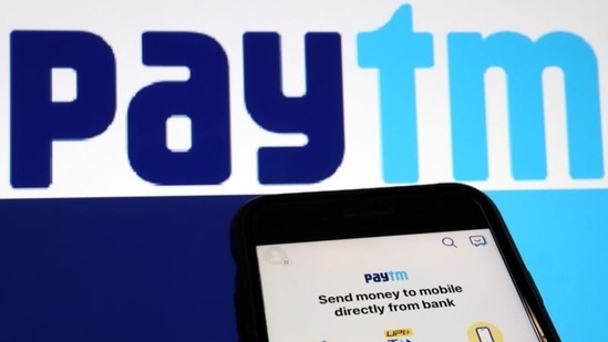 Paytm IPO comprises fresh issue of up to <span class='webrupee'>?</span>8,300 crore, offer for sale of up to <span class='webrupee'>?</span>8,300 crore.(Reuters file photo)