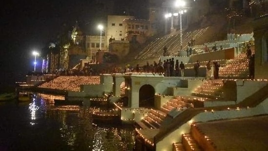 Dev Deepawali in Varanasi(Rajesh Kumar /HT)