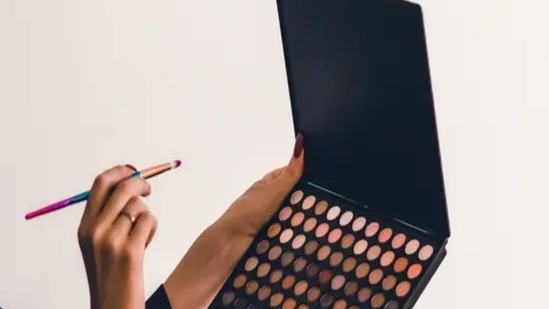 Doing make-up is easier: Facial hair removal ensures that the make-up is seamlessly layered on the face. Make-up artists and cosmetologists have been releasing several videos about it from time to time.