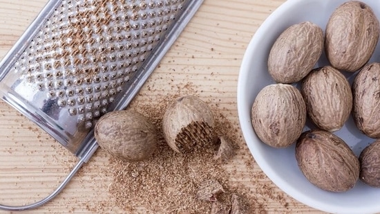 Nutmeg seems to block cancer cell metabolism while sparing normal cells(Pixabay)