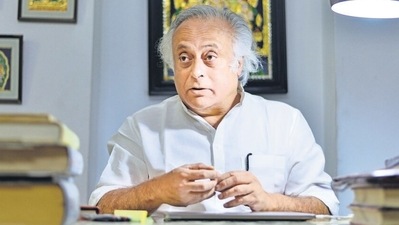 Congress leader Jairam Ramesh took a swipe at PM Modi and vaguely referred to his ‘andolanjeevi’ comment. Congress leader Jairam Ramesh took a swipe at PM Modi and vaguely referred to his ‘andolanjeevi’ comment. 