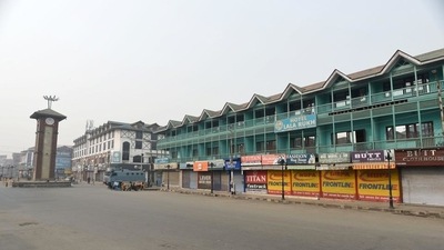 A closed market during the shutdown over Hyderpora civilian killings in Srinagar. (HT Photo) A closed market during the shutdown over Hyderpora civilian killings in Srinagar. (HT Photo)