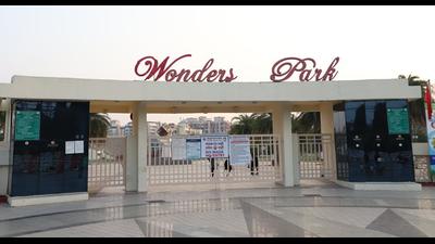 Wonders Park in Nerul will be reopened for public by January 2023 with a new look and many more joy rides. (HT PHOTO)