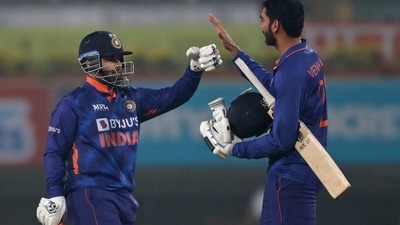 India's Rishabh Pant, left, and Venkatesh Iyer celebrate their team's victory in the second T20 cricket match between India and New Zealand, in Ranchi, India, Friday, Nov. 19, 2021. (AP) India's Rishabh Pant, left, and Venkatesh Iyer celebrate their team's victory in the second T20 cricket match between India and New Zealand, in Ranchi, India, Friday, Nov. 19, 2021. (AP)
