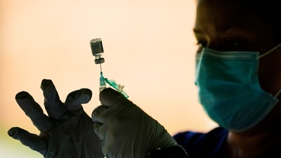 US regulators have opened up Covid-19 booster shots to all and more adults on Friday. (File Photo / AP) US regulators have opened up Covid-19 booster shots to all and more adults on Friday. (File Photo / AP)