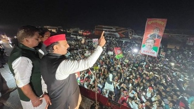 Samajwadi Party chief Akhilesh Yadav during his yatra on the Purvanchal Expressway. (Sourced) Samajwadi Party chief Akhilesh Yadav during his yatra on the Purvanchal Expressway. (Sourced)