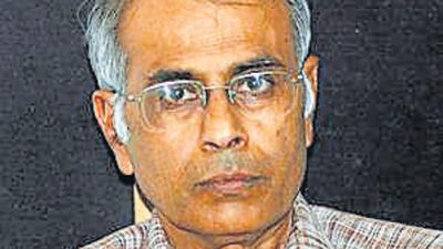 The defence counsel in the murder case of rationalist Narendra Dabholkar (in pic), on Friday, cross examined witness Shyam Nivrutti Marne before the special court of additional sessions Judge S R Navandar. (HT FILE) The defence counsel in the murder case of rationalist Narendra Dabholkar (in pic), on Friday, cross examined witness Shyam Nivrutti Marne before the special court of additional sessions Judge S R Navandar. (HT FILE)