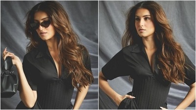 Birthday girl Tara Sutaria in ₹8k corset playsuit looks bomb, don't miss Arjun Kapoor's reaction Birthday girl Tara Sutaria in ₹8k corset playsuit looks bomb, don't miss Arjun Kapoor's reaction