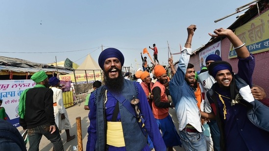 The three farms laws, Farmers’ Produce Trade and Commerce (Promotion and Facilitation) Bill 2020, the Farmers (Empowerment and Protection) Agreement of Price Assurance and Farm Services Bill 2020, and the Essential Commodities (Amendment) Act 2020, were passed amid a din in Parliament during the monsoon session last year.(PTI)