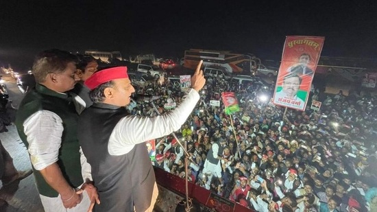 Samajwadi Party chief Akhilesh Yadav during his yatra on the Purvanchal Expressway. (Sourced)