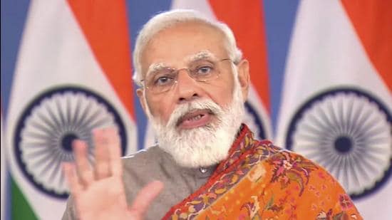 PM Modi announced that the three contentious farm laws will be repealed. (PTI)